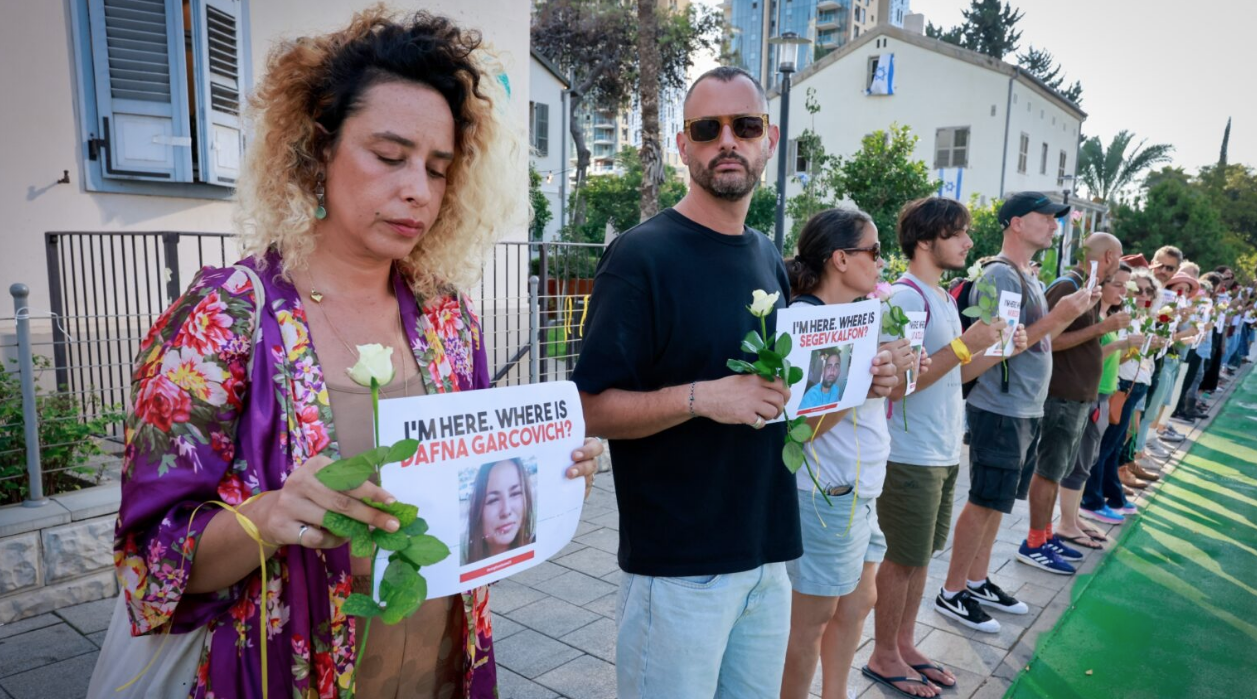 American Jewish giving to Israel spikes as a ‘tangible’ way to express grief after Hamas attack