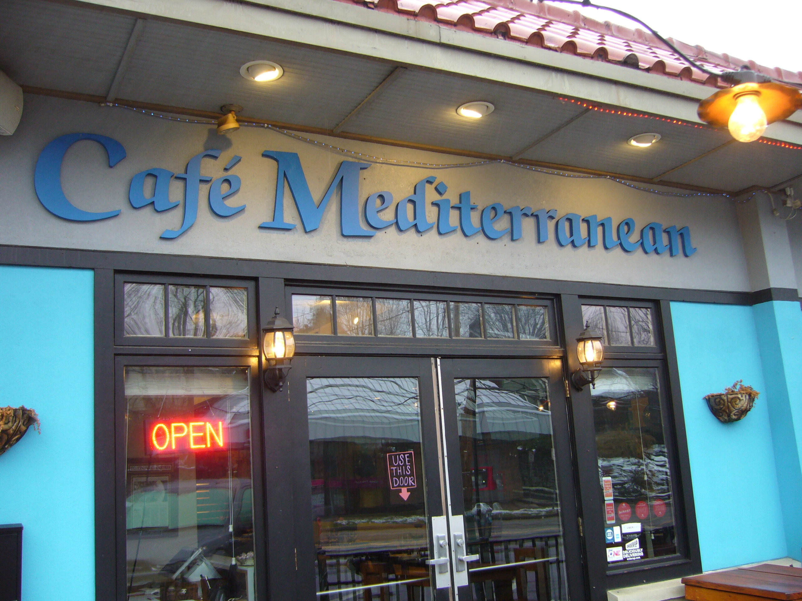 Café Mediterranean puts “Turkish” time into cabbage rolls, baklava