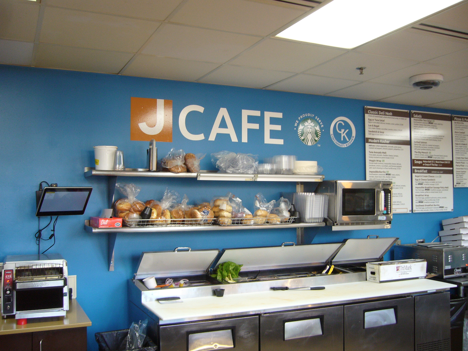 J Café “fresh to order” foods are back, especially pizzas