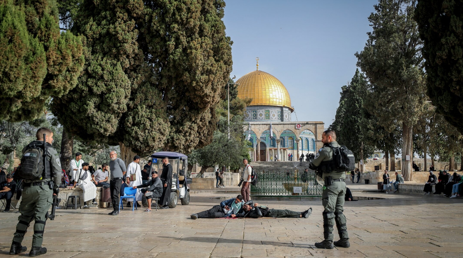 Israeli government bans Jews from Temple Mount through end of Ramadan