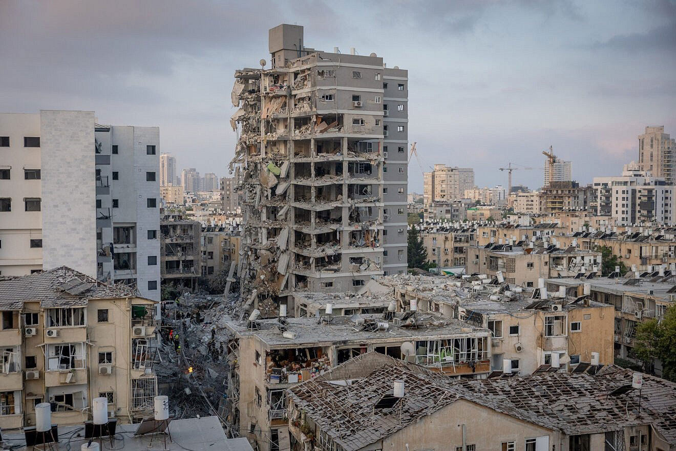 13 killed, 200 injured, 1 missing as Iranian missiles pound Israel