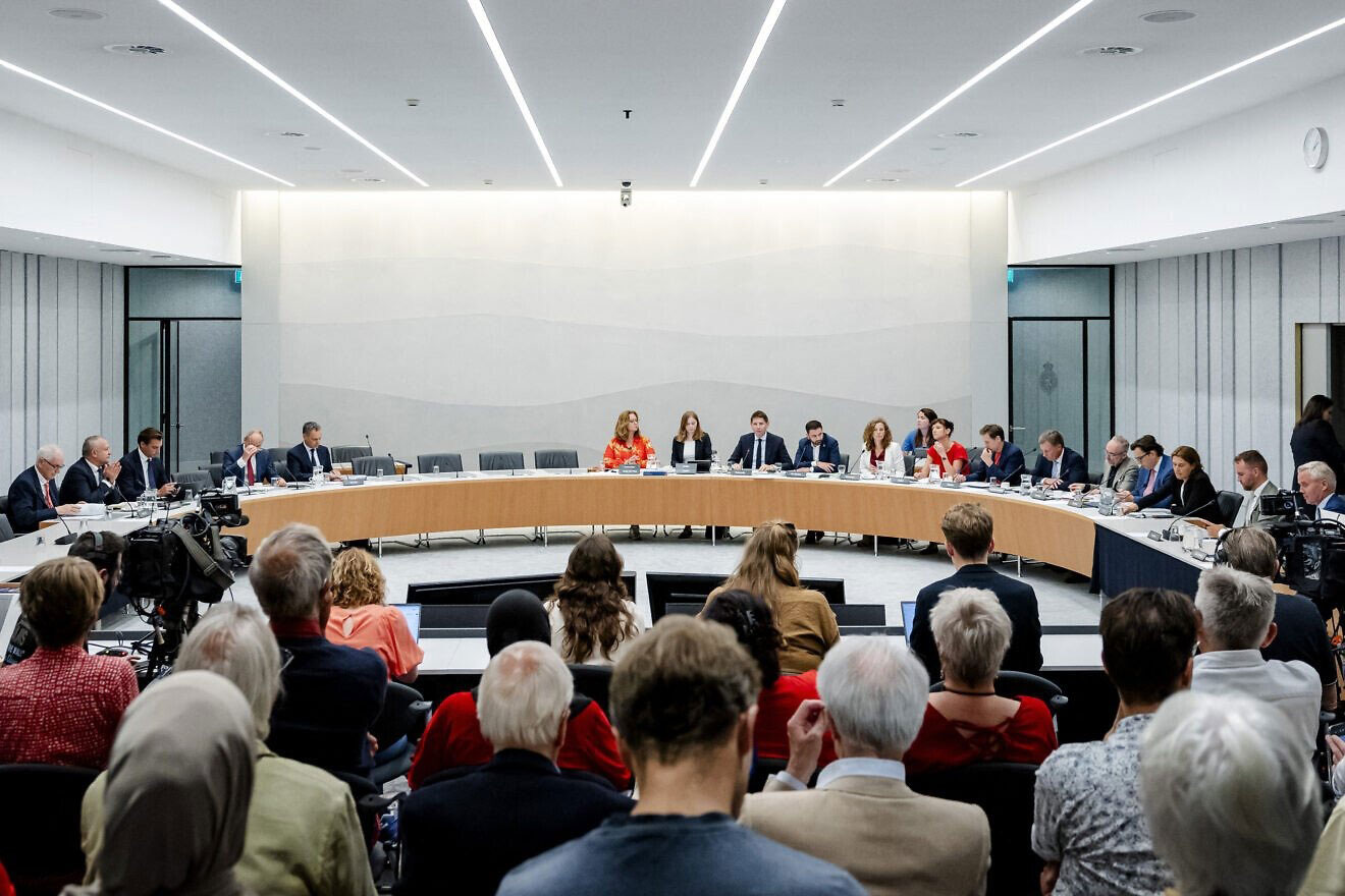 Netherlands puts off Palestinian state recognition, for now