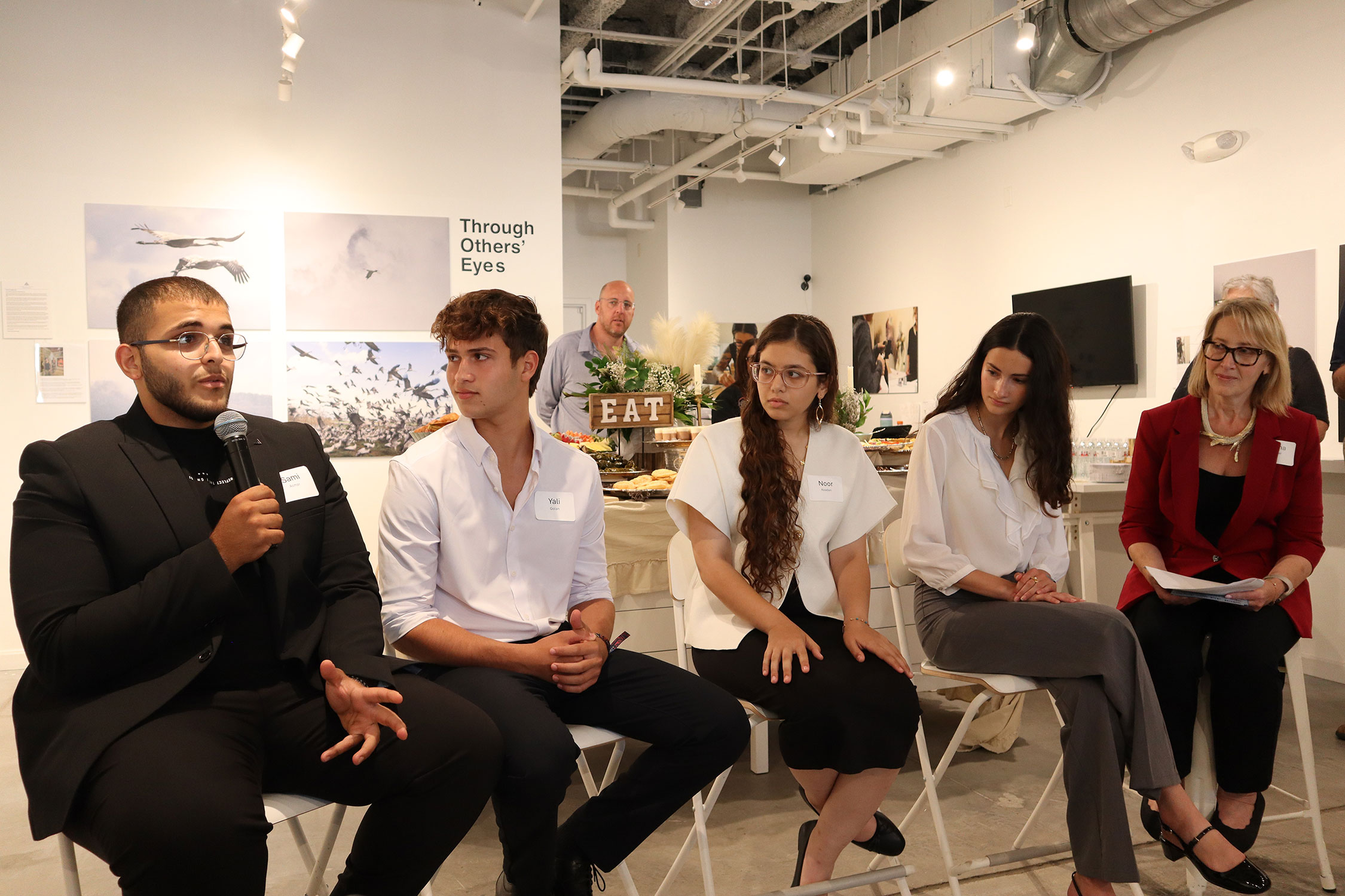 IsraelLENS: Where curiosity leads and connection comes first 