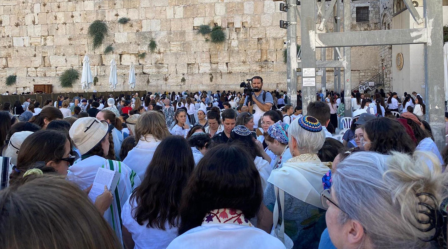 Israel’s High Court sides with egalitarian prayer advocates in long-running Western Wall dispute